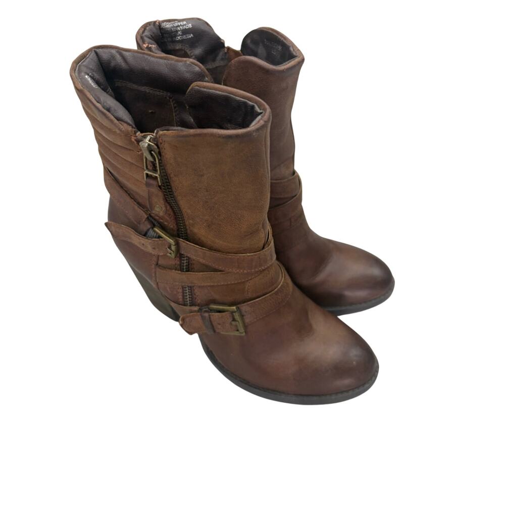 Steve Madden Raleigh distressed brown moto-style buckled booties size 9.5